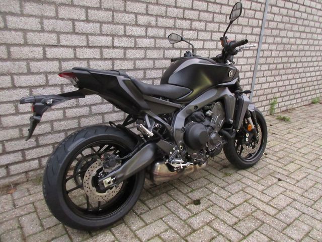 yamaha - mt-09