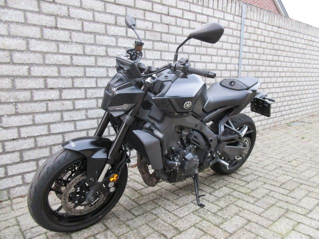 yamaha - mt-09