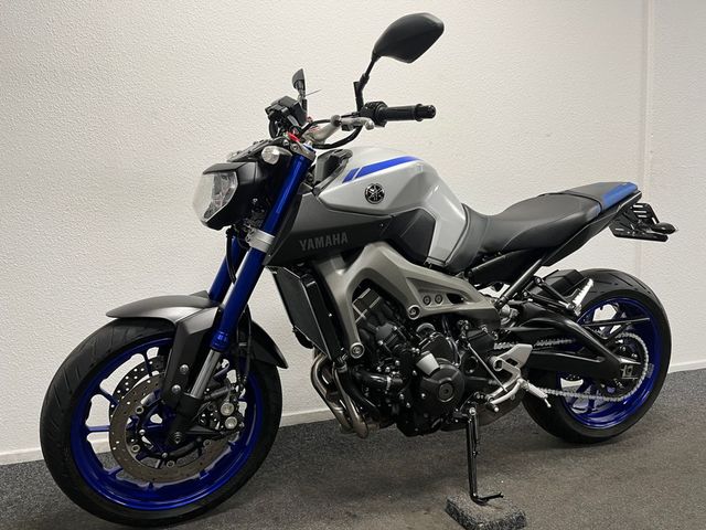 yamaha - mt-09