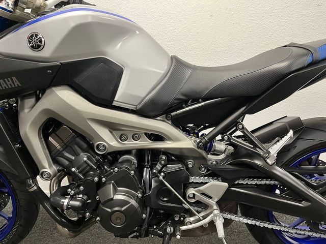 yamaha - mt-09