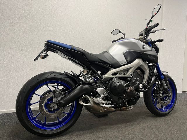 yamaha - mt-09