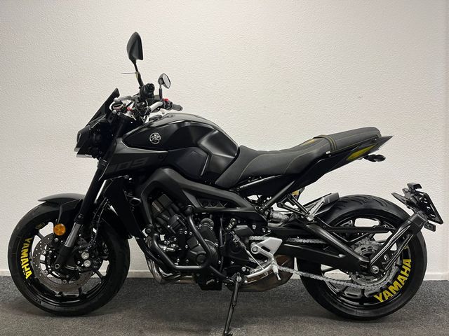 yamaha - mt-09