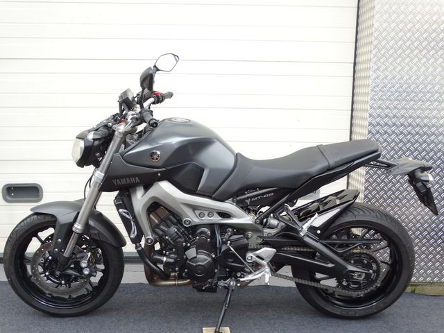 yamaha - mt-09