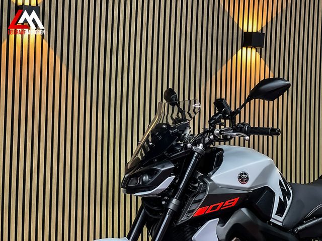 yamaha - mt-09