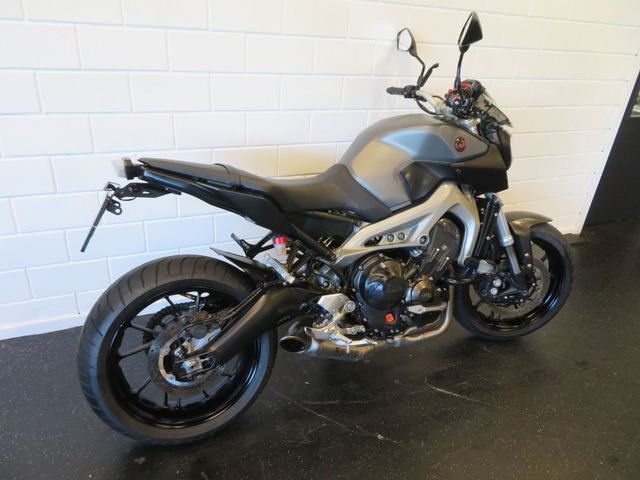 yamaha - mt-09