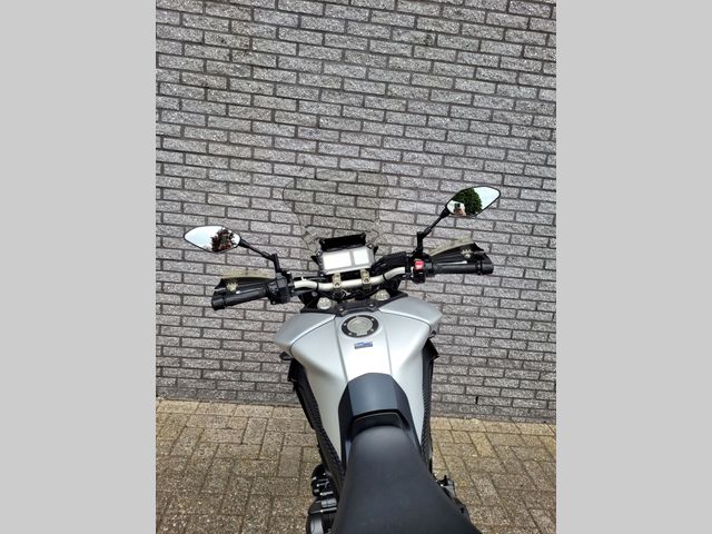 yamaha - mt-09
