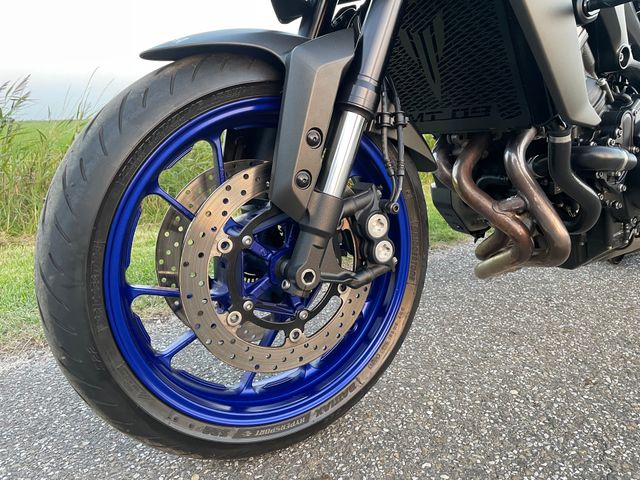 yamaha - mt-09-abs