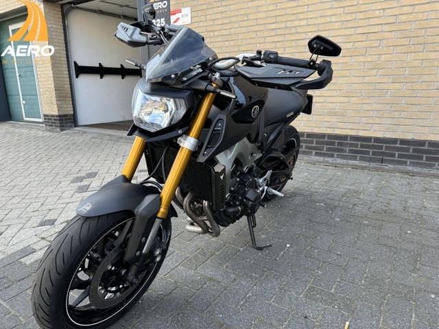 yamaha - mt-09-abs