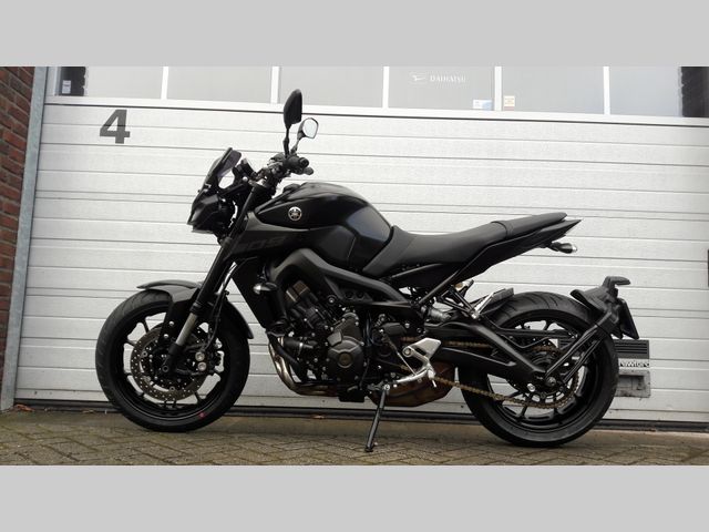 yamaha - mt-09-abs