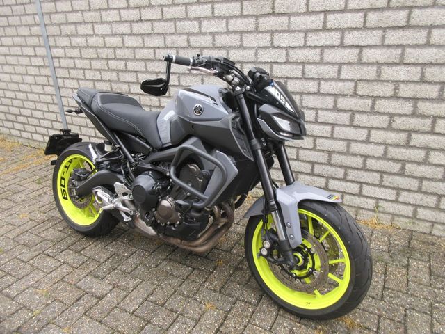 yamaha - mt-09-abs