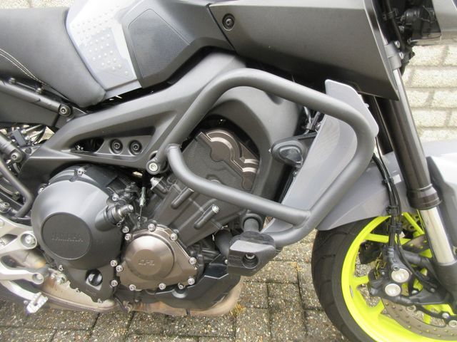 yamaha - mt-09-abs