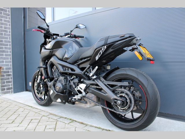 yamaha - mt-09-abs