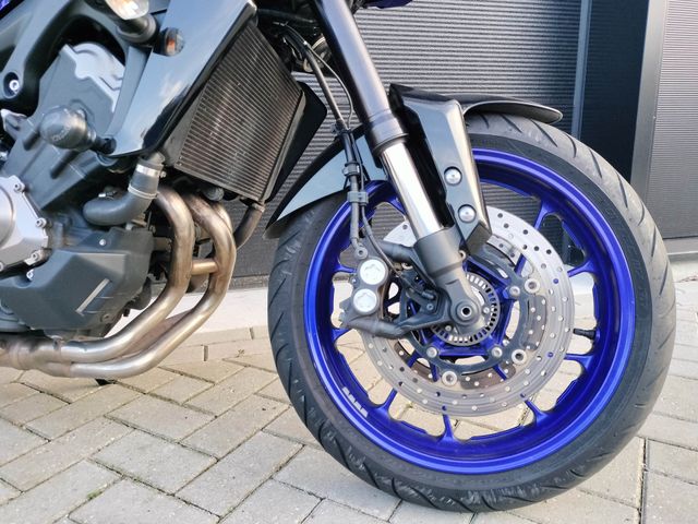 yamaha - mt-09-abs