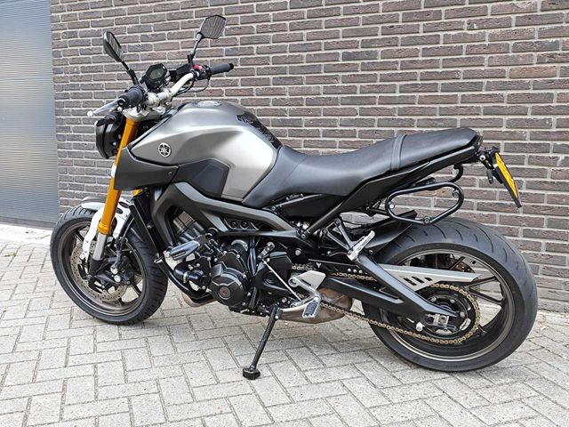 yamaha - mt-09-abs