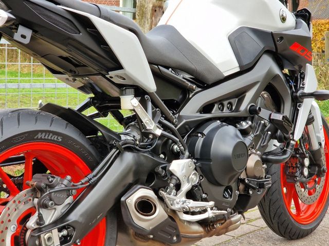 yamaha - mt-09-abs