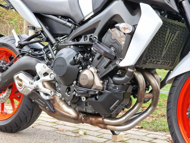 yamaha - mt-09-abs