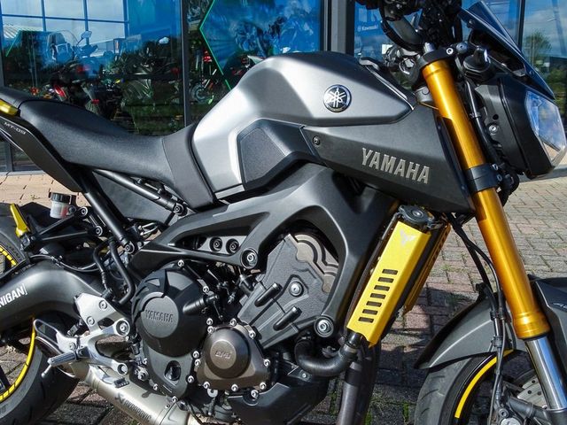 yamaha - mt-09-abs