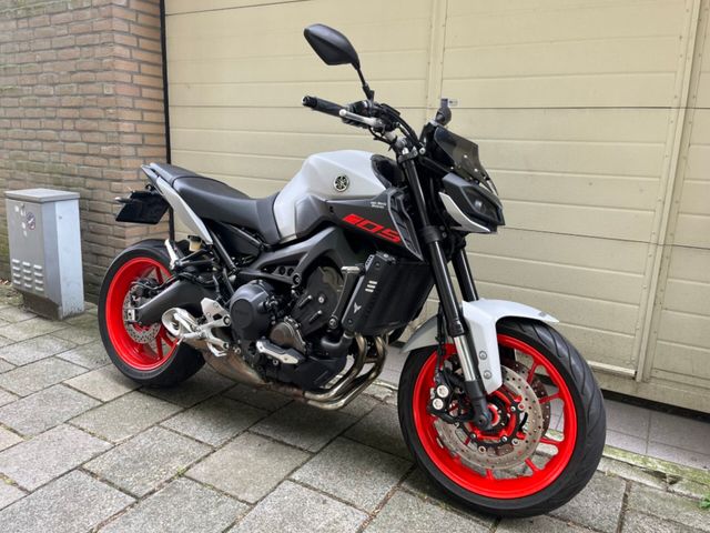 yamaha - mt-09-abs