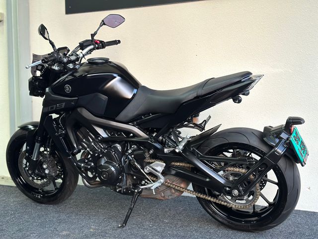 yamaha - mt-09-abs