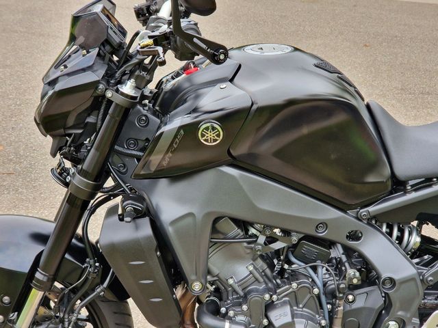 yamaha - mt-09-abs