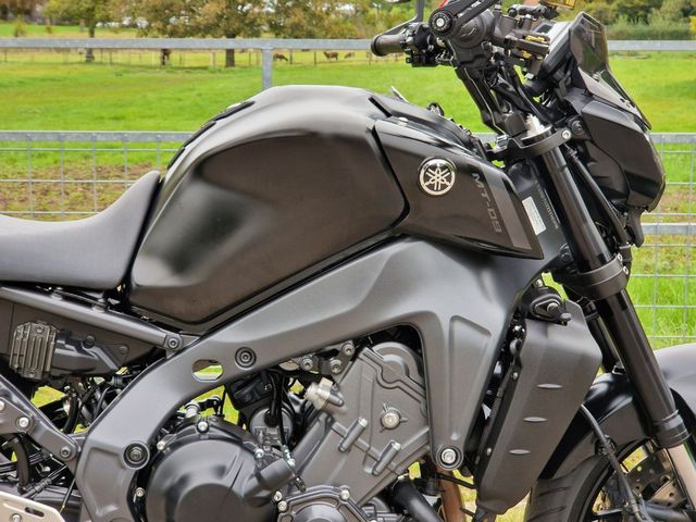 yamaha - mt-09-abs