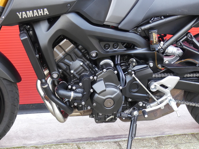 yamaha - mt-09-abs