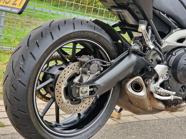 yamaha - mt-09-abs