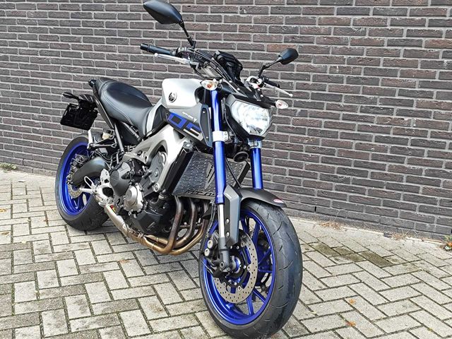 yamaha - mt-09-abs