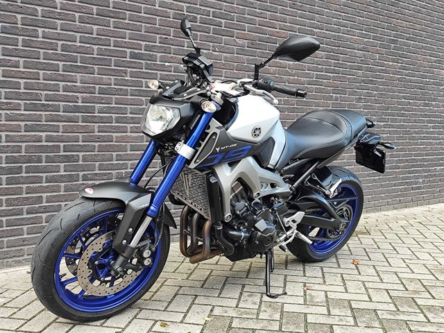 yamaha - mt-09-abs