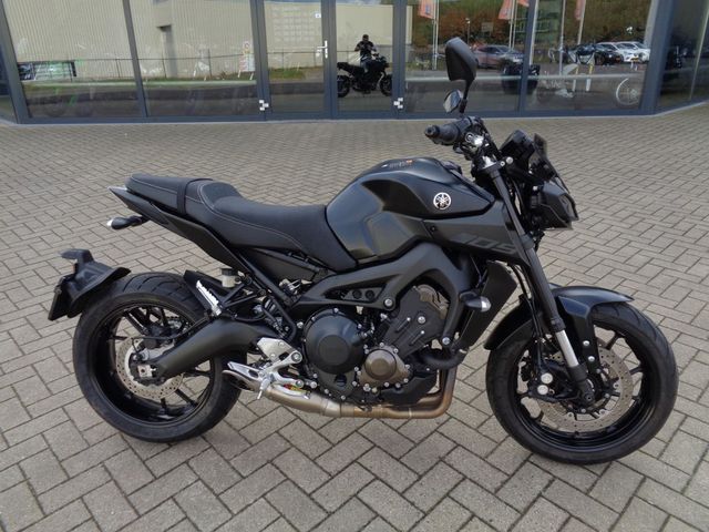 yamaha - mt-09-abs