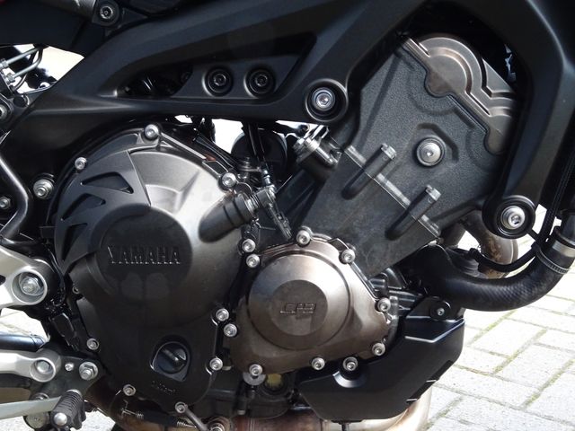 yamaha - mt-09-abs