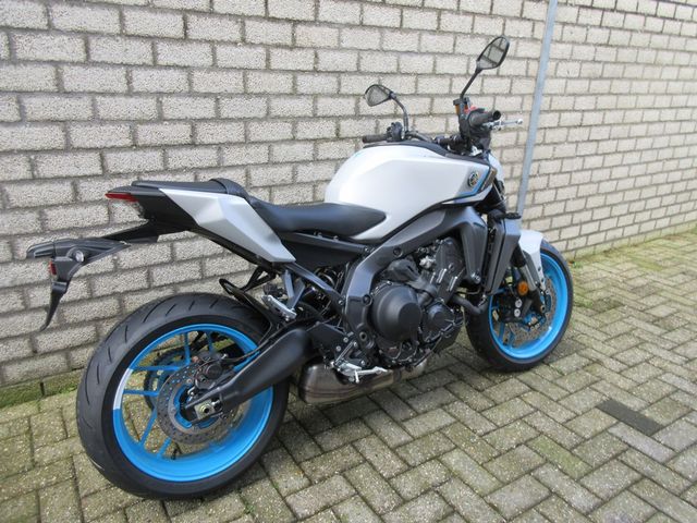 yamaha - mt-09-abs