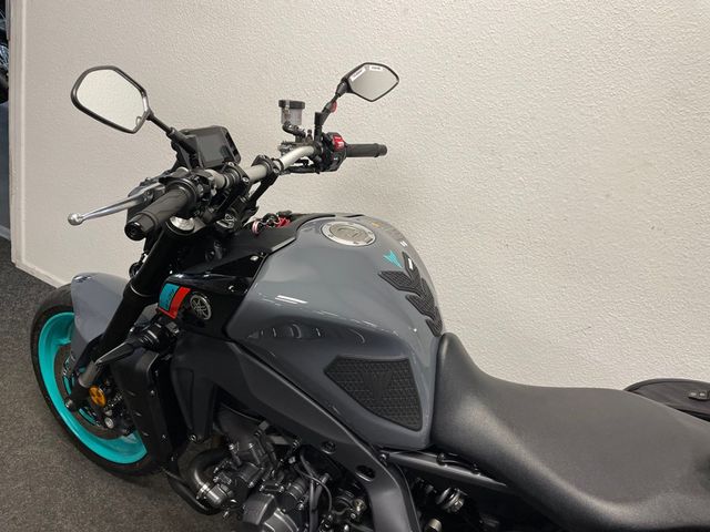 yamaha - mt-09-abs