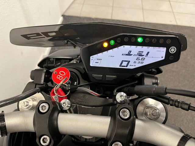 yamaha - mt-09-abs