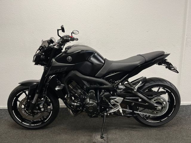 yamaha - mt-09-abs