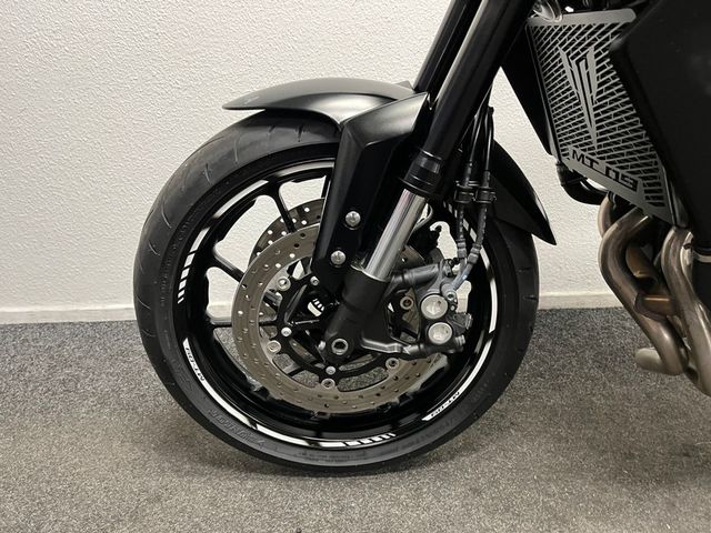 yamaha - mt-09-abs
