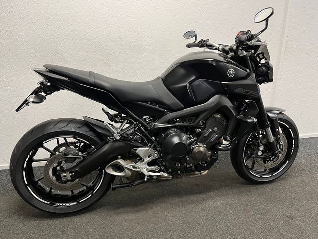 yamaha - mt-09-abs