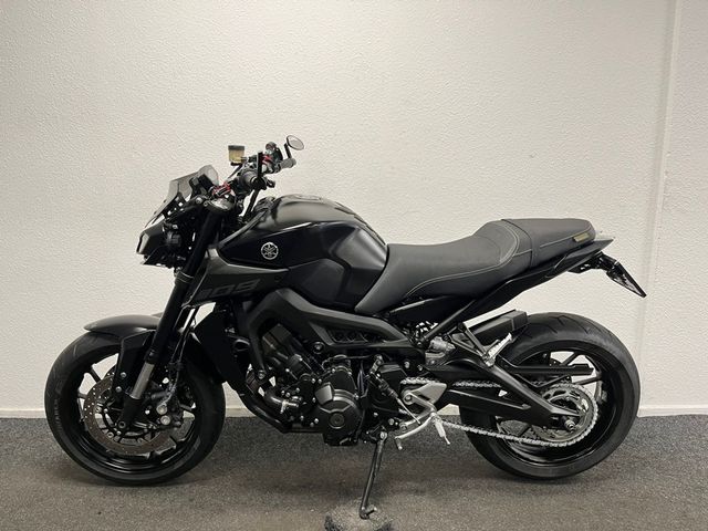 yamaha - mt-09-abs