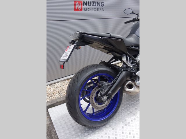 yamaha - mt-09-abs