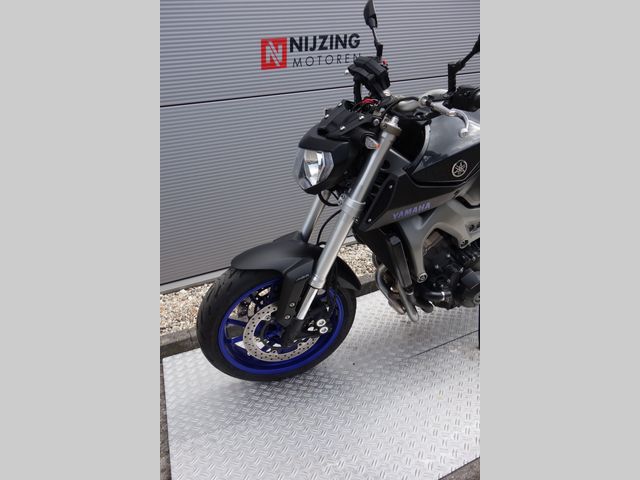 yamaha - mt-09-abs
