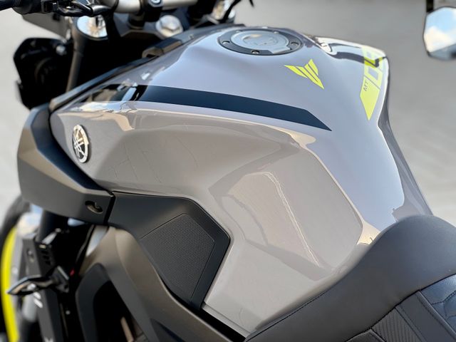 yamaha - mt-09-abs
