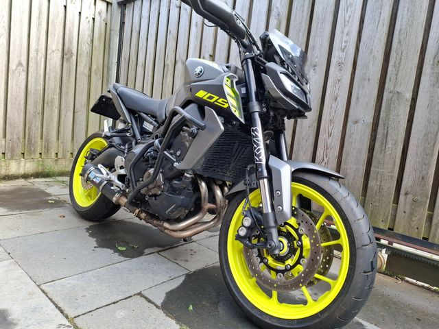 yamaha - mt-09-abs
