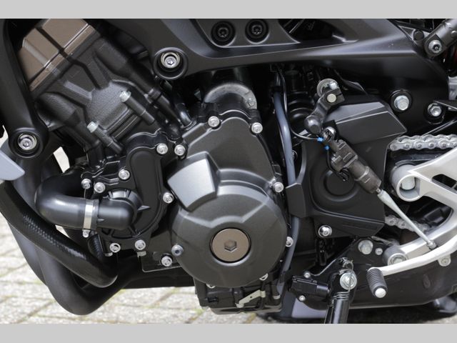 yamaha - mt-09-abs