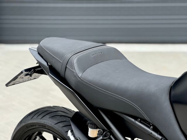 yamaha - mt-09-abs