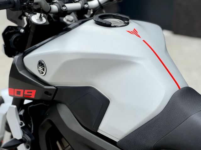 yamaha - mt-09-abs