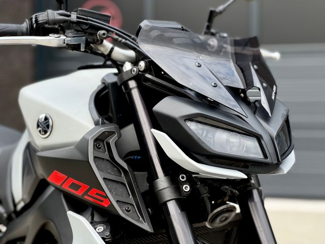 yamaha - mt-09-abs
