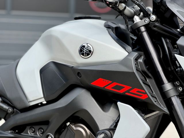 yamaha - mt-09-abs