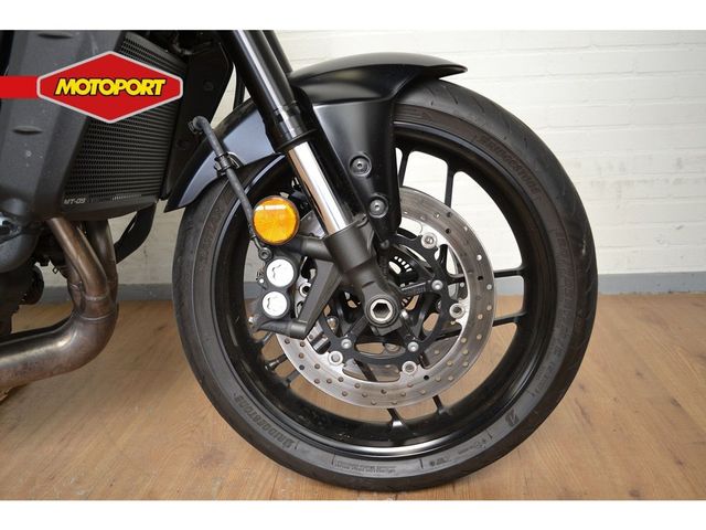 yamaha - mt-09-abs