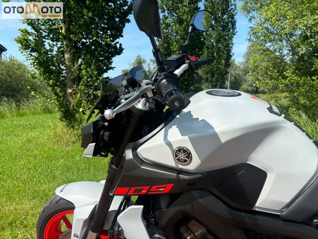 yamaha - mt-09-abs