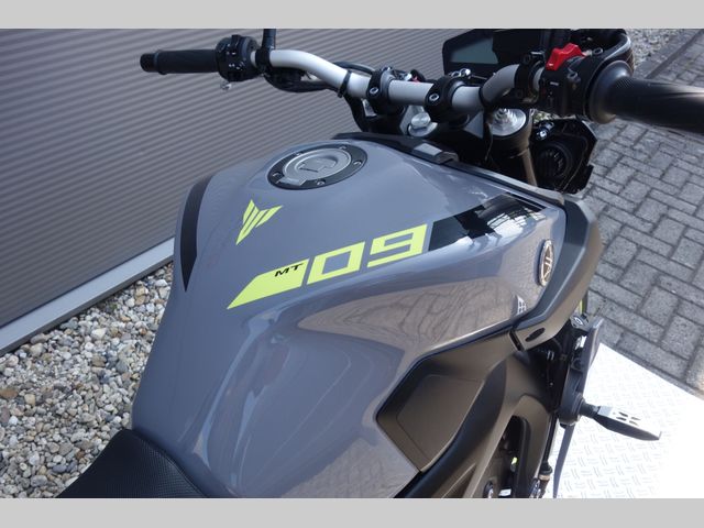 yamaha - mt-09-abs